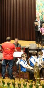 Jugend singt und musiziert im Bürgerhaus 2016